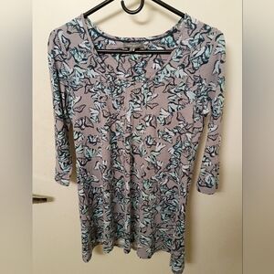 Laura Ashley Floral Top in Light Gray and Navy